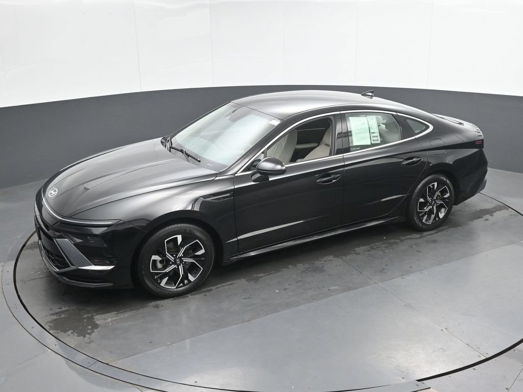 Used 2025 Hyundai Sonata SEL FWD image 36