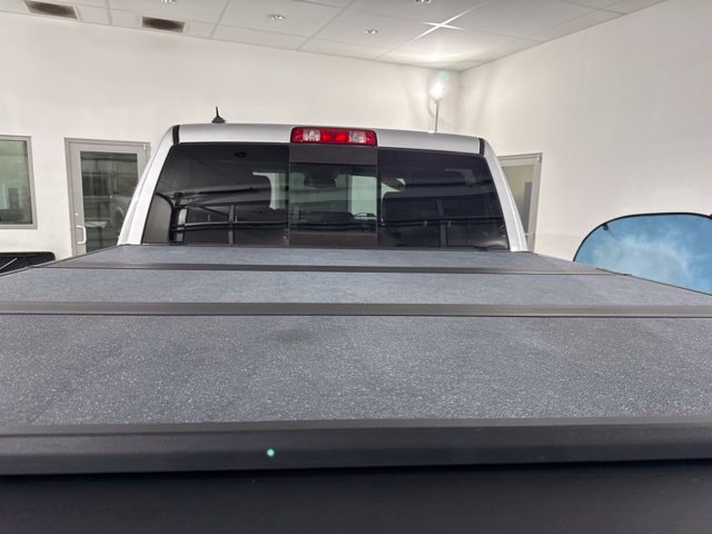 Used 2017 RAM 1500 Laramie AWD/4WD image 8