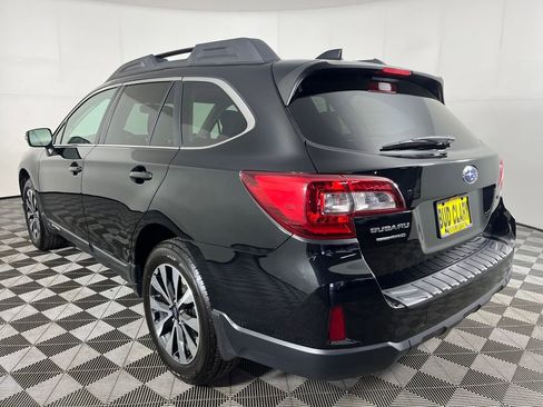 Used 2016 Subaru Outback 2.5i Limited image 8
