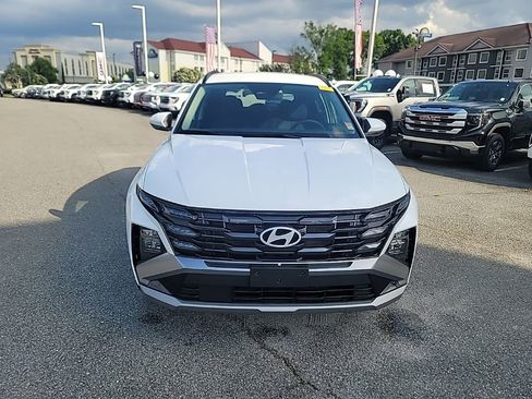 Used 2025 Hyundai Tucson SEL FWD image 2