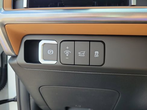 Certified 2026 Hyundai Santa Fe Limited FWD image 15