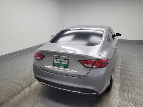 Used 2015 Chrysler 200 Limited w/ Convenience Group image 7
