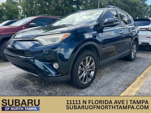 Used 2018 Toyota RAV4 Limited FWD image 1
