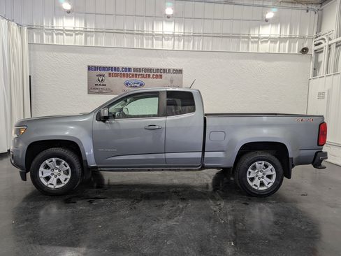 Used 2018 Chevrolet Colorado LT image 2