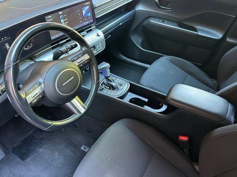 Used 2024 Hyundai Kona SEL AWD/4WD image 10