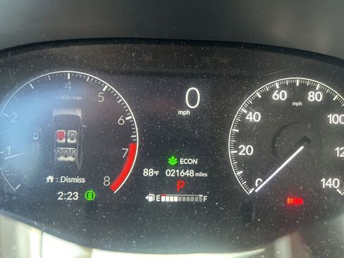 Used 2024 Honda HR-V EX-L image 11