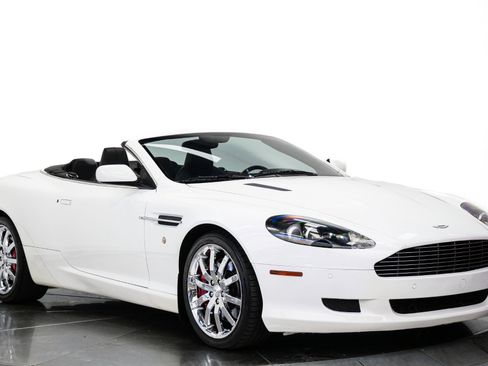 Used 2008 Aston Martin DB9 Volante RWD image 49