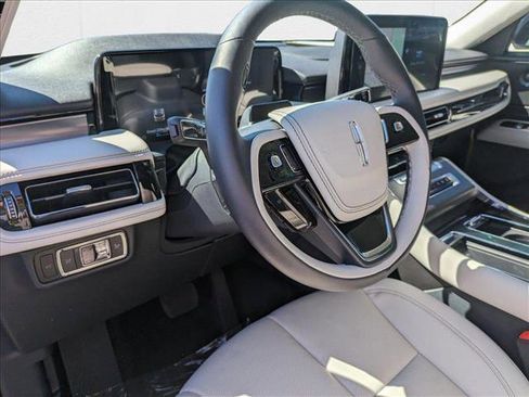 New 2025 Lincoln Aviator 2WD w/ Equipment Group 101A image 3