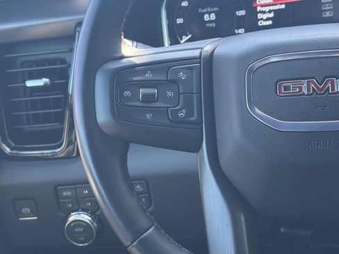 Used 2025 GMC Sierra 2500 AT4 w/ AT4 Premium Plus Package AWD/4WD image 19