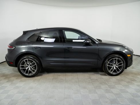 New 2026 Porsche Macan image 28