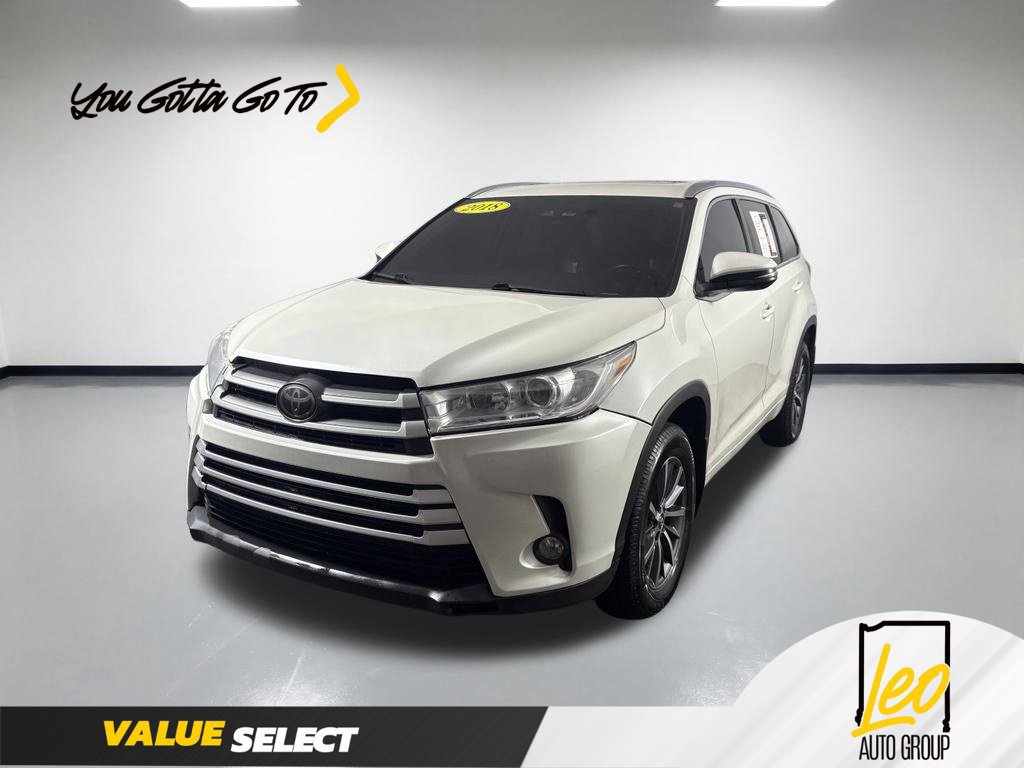 Used 2018 Toyota Highlander XLE AWD/4WD image 1