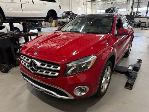 Used 2019 Mercedes-Benz GLA 250 4MATIC image 1