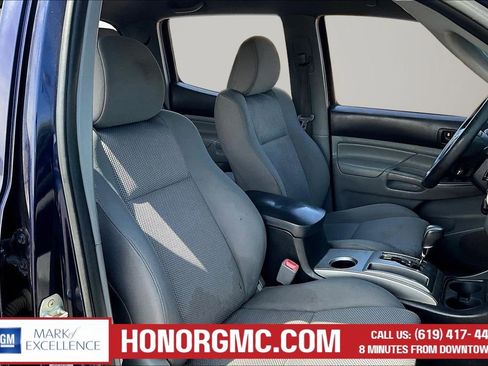 Used 2012 Toyota Tacoma PreRunner w/ TRD Sport Pkg RWD image 28