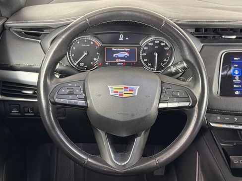 Used 2023 Cadillac XT4 Premium Luxury FWD image 24