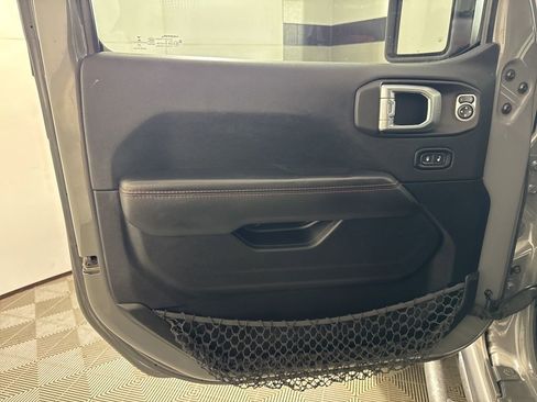 Used 2021 Jeep Wrangler Unlimited Rubicon image 15