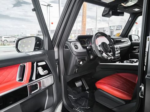 Used 2024 Mercedes-Benz G 63 AMG 4MATIC image 14