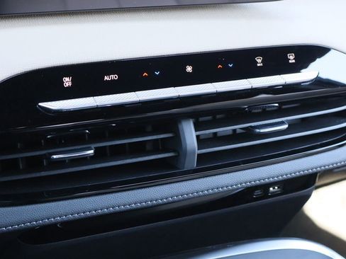 New 2026 Buick Enclave Preferred image 11