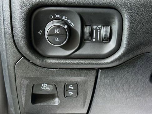 New 2026 RAM 1500 Big Horn AWD/4WD image 10