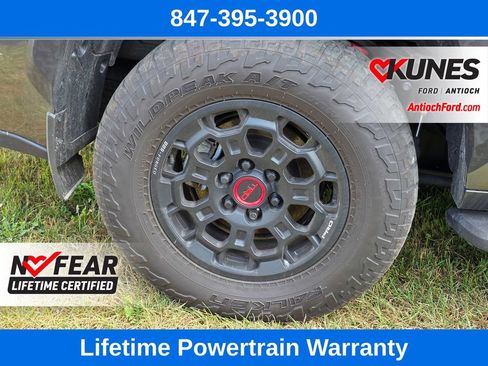 Used 2025 Toyota Sequoia TRD Pro AWD/4WD image 9