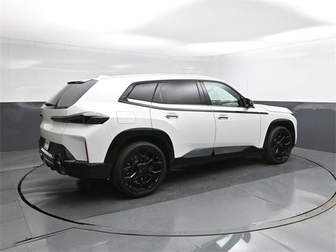 New 2026 BMW XM Label Red w/ M Driver's Package image 15