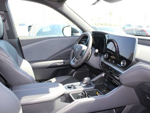 Certified 2025 Lexus TX 350 FWD w/ Technology Package image 5