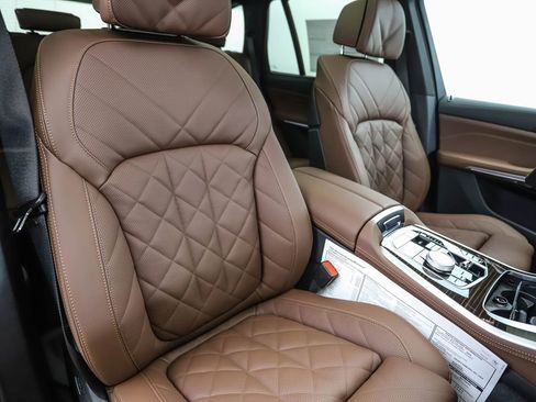 New 2026 BMW X5 xDrive40i w/ Executive Package image 31