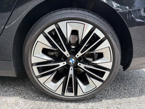 Used 2026 BMW 540i xDrive AWD/4WD image 11