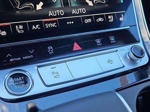 New 2026 Audi Q7 Premium Plus image 11