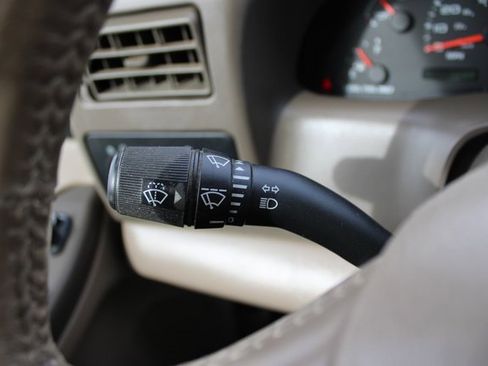 Used 2004 Ford F350 Lariat image 16