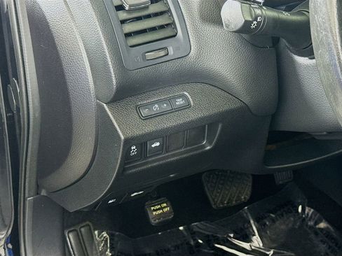 Used 2015 Nissan Altima 2.5 SV w/ Convenience Package image 10