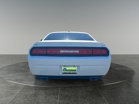 Used 2009 Dodge Challenger R/T RWD image 8