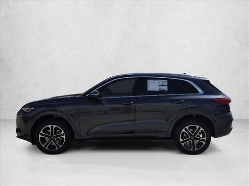 New 2025 Audi Q5 Premium w/ Convenience Package AWD/4WD image 8