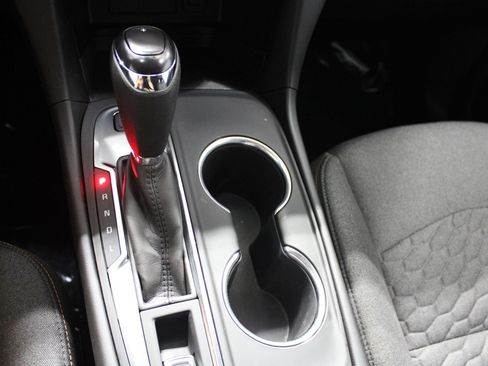 Used 2020 Chevrolet Equinox LT AWD/4WD image 33