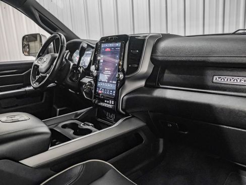 Used 2022 RAM 2500 Laramie image 12