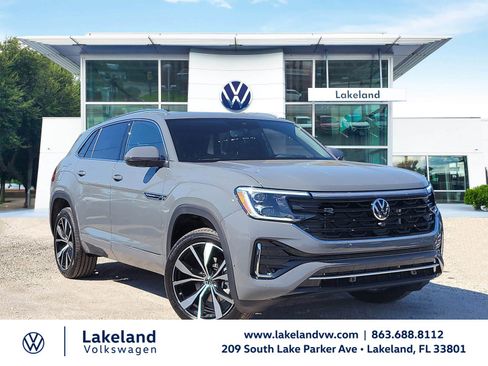 New 2026 Volkswagen Atlas Cross Sport SEL Premium R-Line AWD/4WD image 1