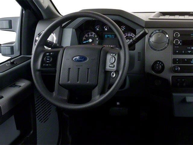 Used 2013 Ford F250 XL w/ PWR Equipment Group RWD image 2
