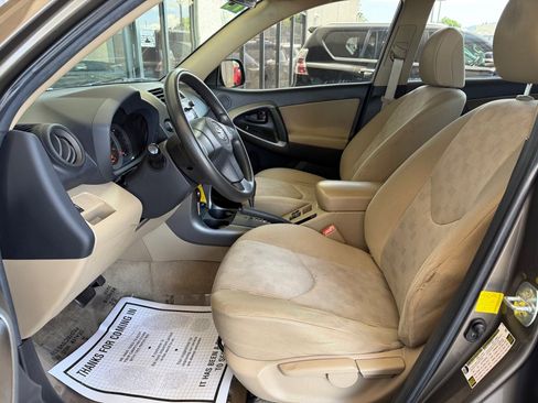 Used 2011 Toyota RAV4 2WD w/ Base L4 Extra Value Pkg image 5