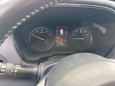 Certified 2025 Subaru Outback Premium image 16