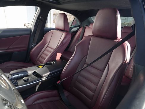 Used 2018 Lexus IS 300 F Sport w/ F Sport Package image 19