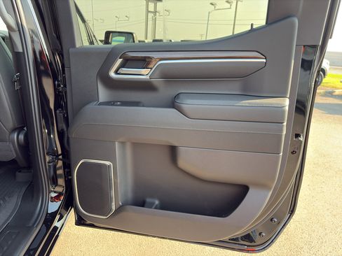 New 2026 Chevrolet Silverado 1500 RST w/ RST All Star Premium Package AWD/4WD image 14