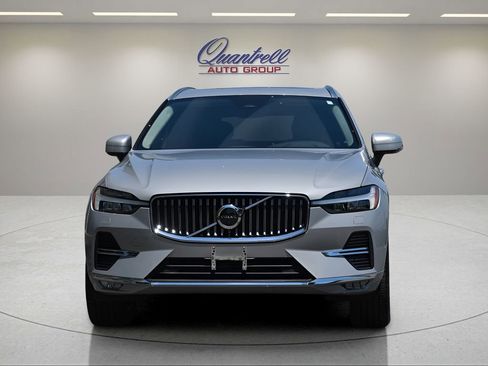 Certified 2023 Volvo XC60 B5 Plus w/ Climate Package AWD/4WD image 9