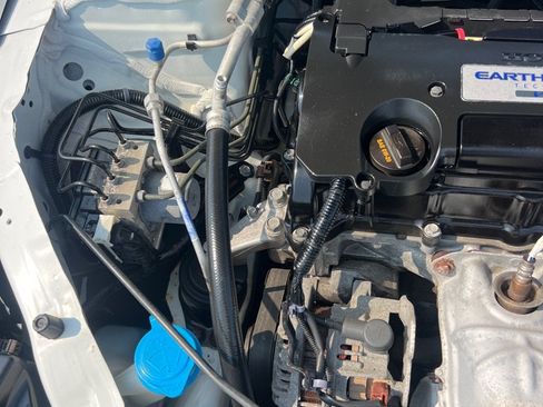 Used 2015 Honda Accord EX-L image 43