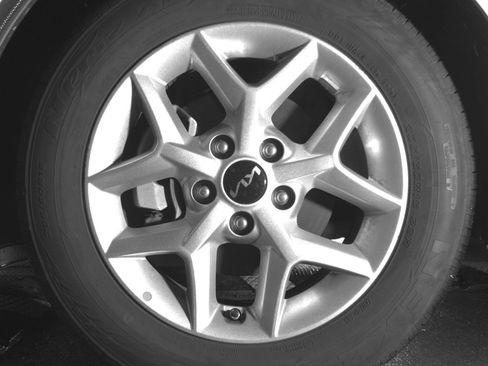 Used 2025 Kia Soul LX w/ LX Technology Package image 12