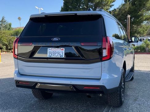 Used 2025 Ford Expedition Tremor AWD/4WD image 60
