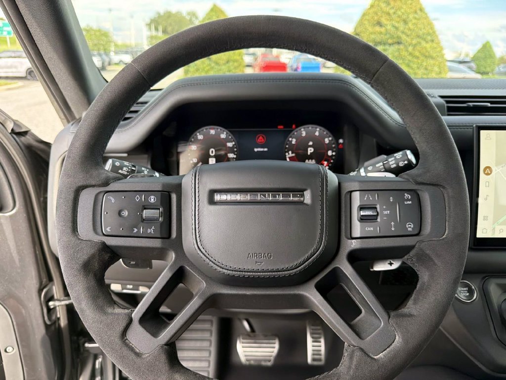 Used 2024 Land Rover Defender 110 Carpathian Edition AWD/4WD image 26
