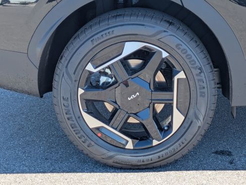 New 2026 Kia Sportage S AWD/4WD image 10