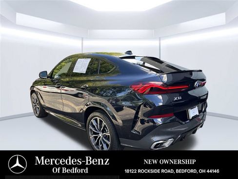 Used 2021 BMW X6 xDrive40i w/ M Sport Package AWD/4WD image 4