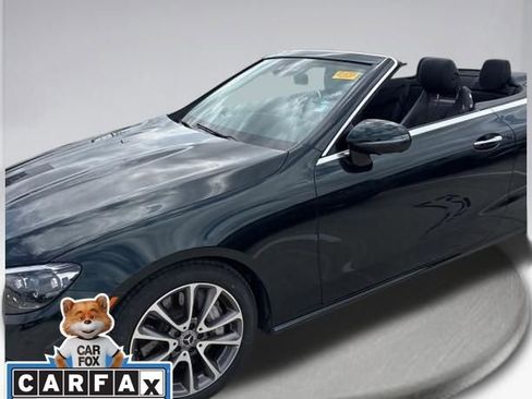 Used 2023 Mercedes-Benz E 450 Cabriolet image 2