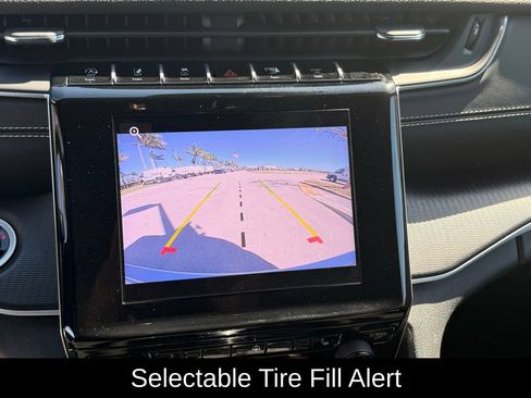 Certified 2023 Jeep Grand Cherokee Altitude AWD/4WD image 15