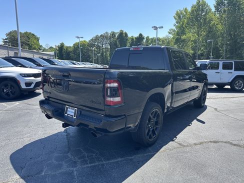 Used 2023 RAM 1500 Laramie AWD/4WD image 9